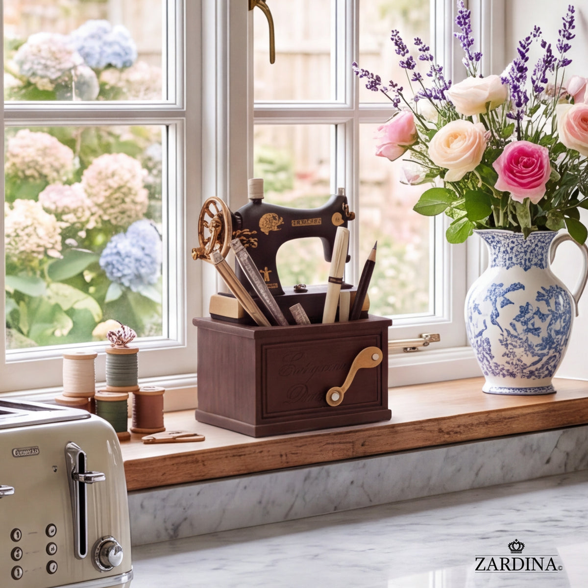 Mini Sewing Machine Stationery Organiser