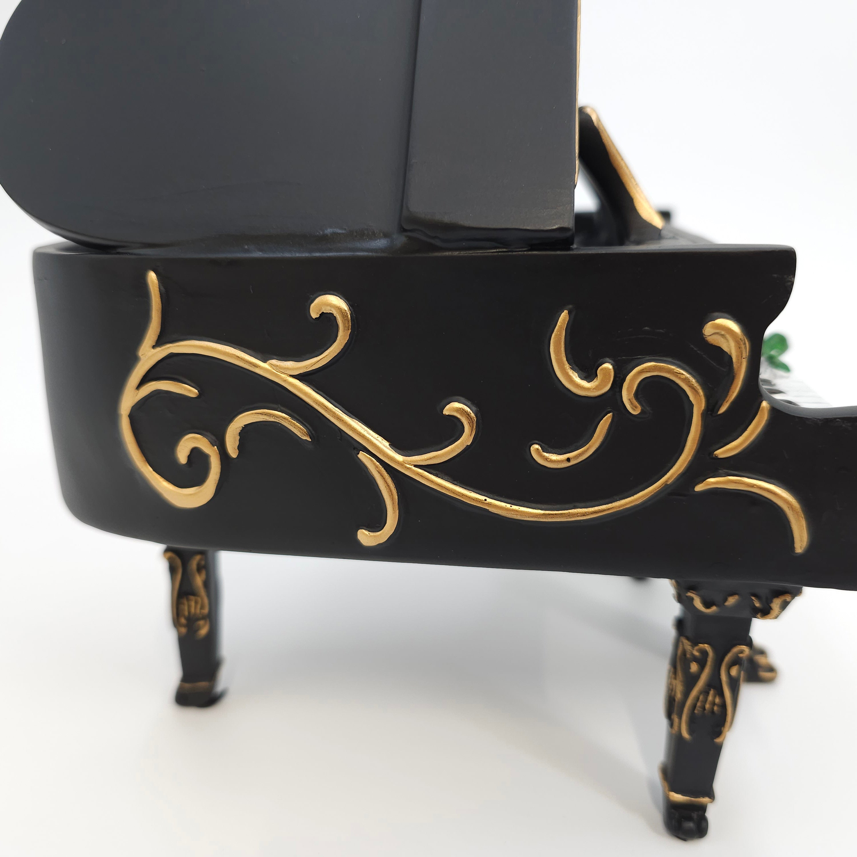 Mini Piano Peggy Bank - Art Sculpture