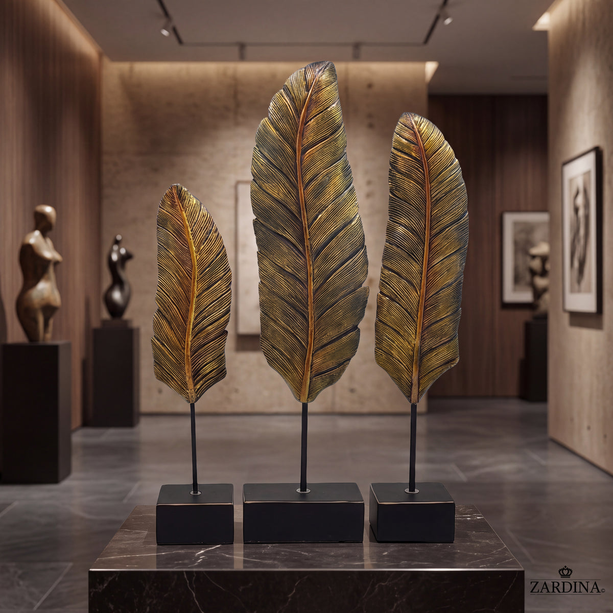 The Imperial Feathers Art Sculpture Set