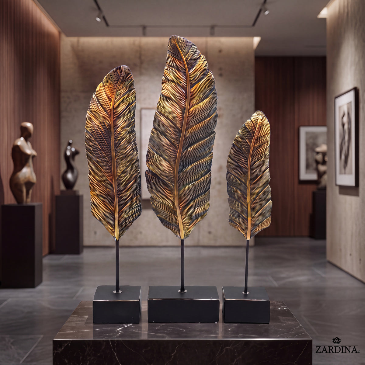 The Imperial Feathers Art Sculpture Set