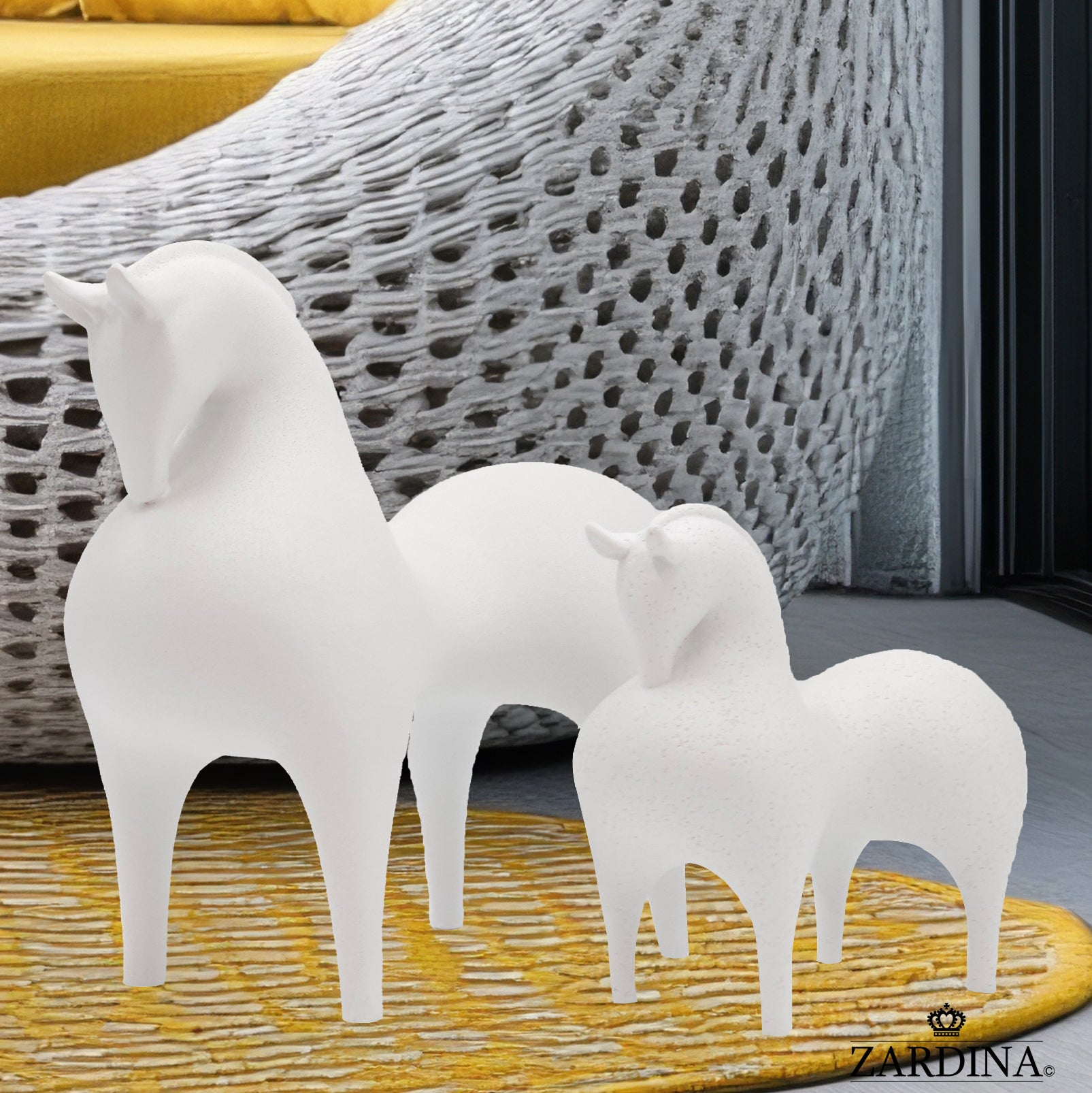 Terracotta Horse (Clay White) Art Sculpture Ornament statue Interior Décor